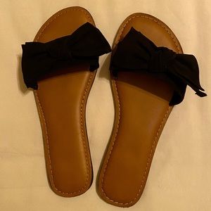 Time and Tru Open Toe Bowknot Sandals